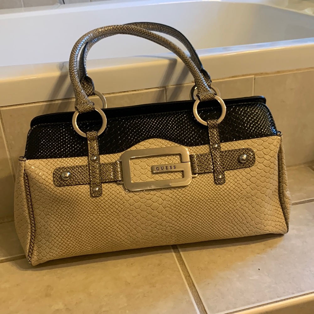 Guess Bag